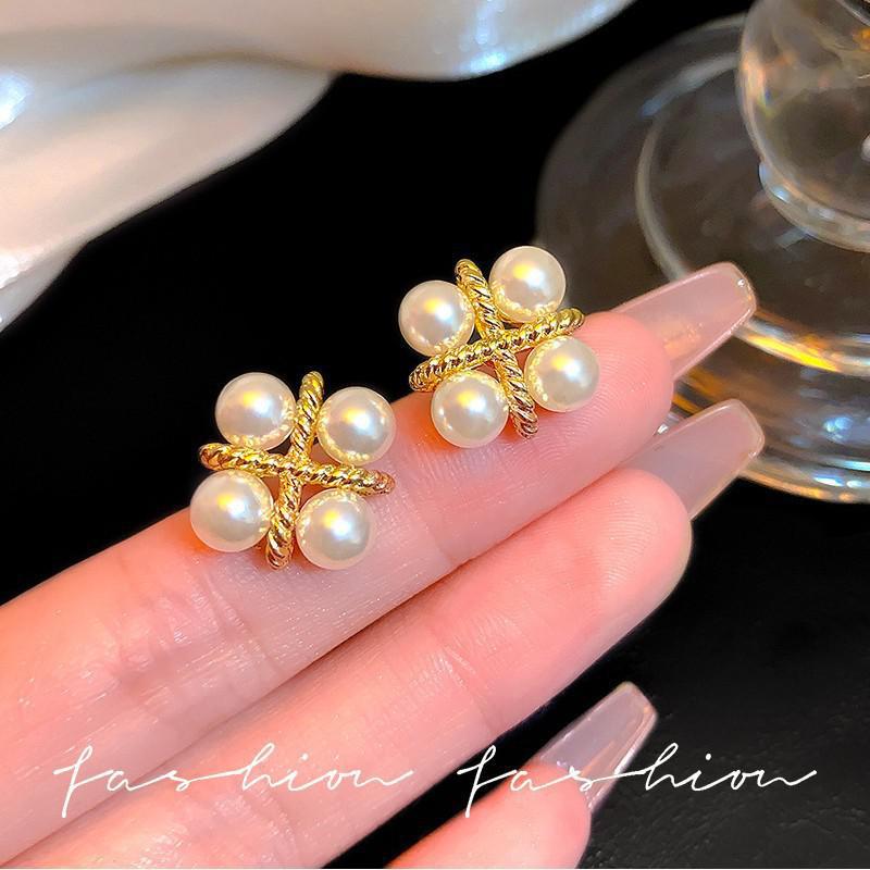 Pearl Stud Earrings - 925 Ayar Gümüş İğneli Kore Modası