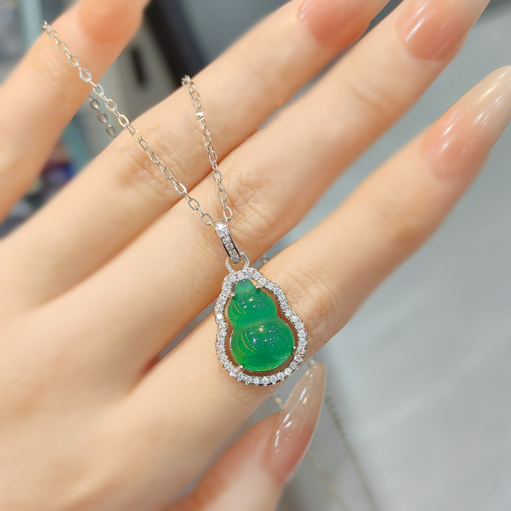 Doğal Yeşil Akik Zümrüt Taşlar - Crystal Choker Necklace incelemesi ve fiyatı